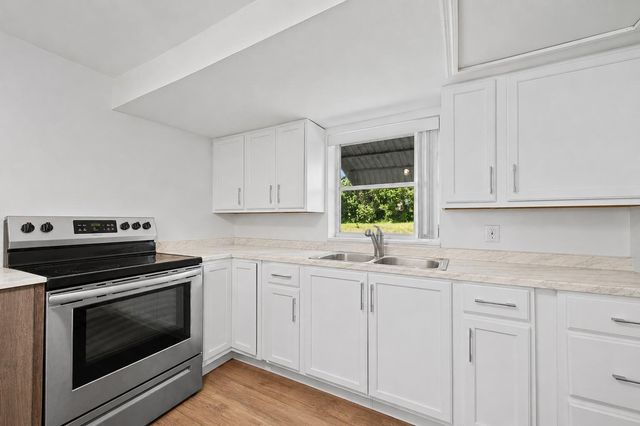 415 FLEMING Avenue, Greenacres, FL 33463