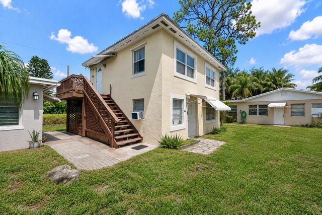415 FLEMING Avenue, Greenacres, FL 33463