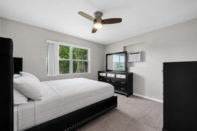 415 FLEMING Avenue, Greenacres, FL 33463