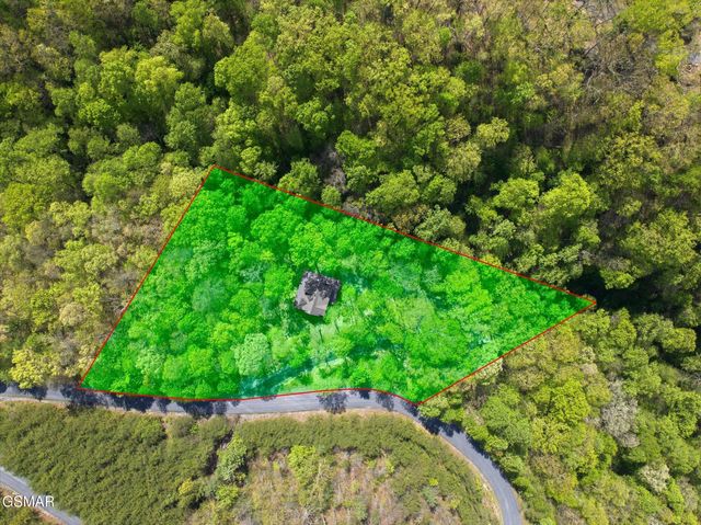 3045 Jones Creek Lane, Sevierville, TN 37862