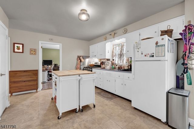 322 Broughton Ave, Bloomfield Twp., NJ 07003