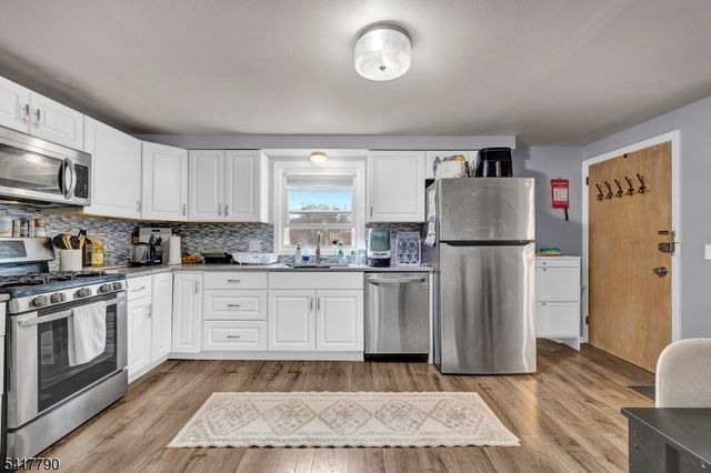 322 Broughton Ave, Bloomfield Twp., NJ 07003