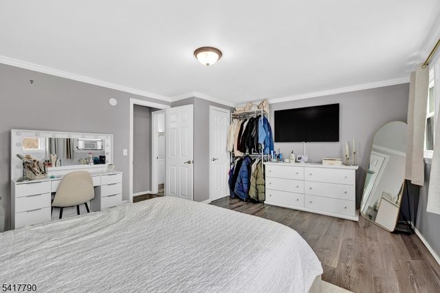 322 Broughton Ave, Bloomfield Twp., NJ 07003