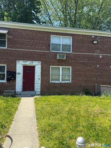 355 Granfield Avenue, Bridgeport, CT 06610