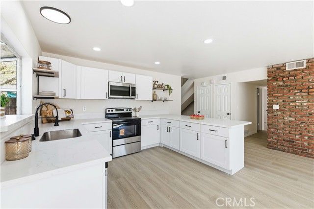 1132 Morven, Lancaster, CA 93535