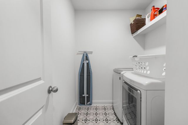 276 Bluebell Dr, Clarksville, TN 37043