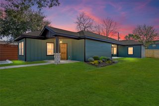 4656 N Teague Street, Rosharon, TX 77583