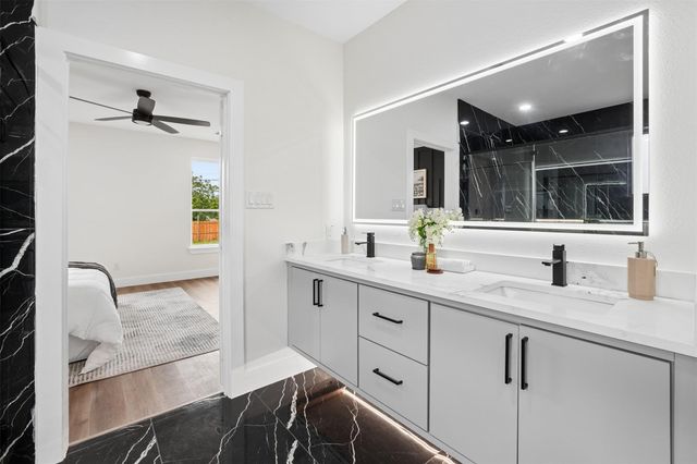 2646 Alabama Avenue, Dallas, TX 75216