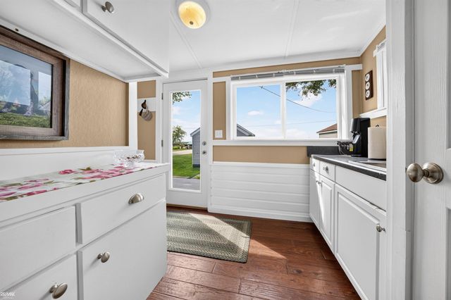 8292 Middle Channel Drive, Clay Twp, MI 48028