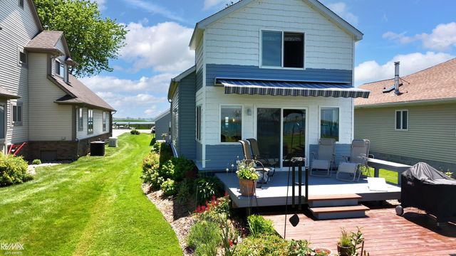 8292 Middle Channel Drive, Clay Twp, MI 48028