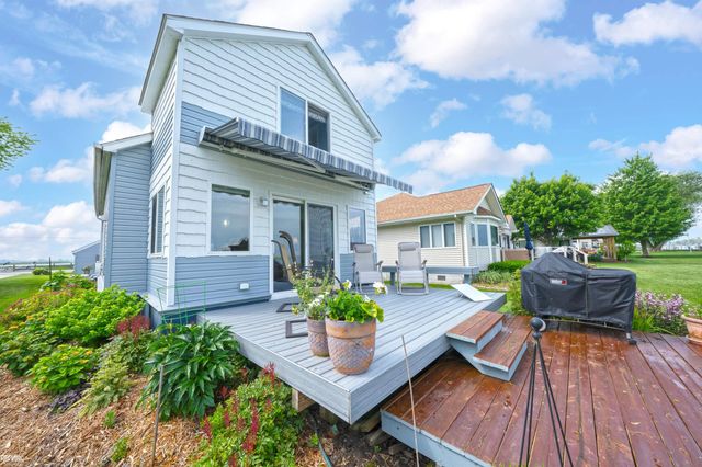 8292 Middle Channel Drive, Clay Twp, MI 48028