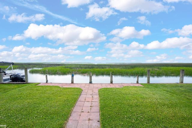 8292 Middle Channel Drive, Clay Twp, MI 48028