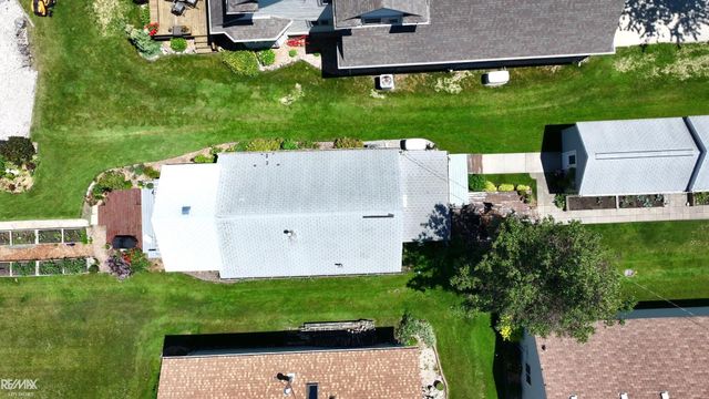 8292 Middle Channel Drive, Clay Twp, MI 48028