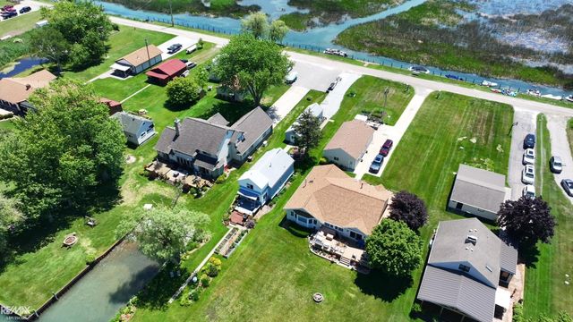 8292 Middle Channel Drive, Clay Twp, MI 48028