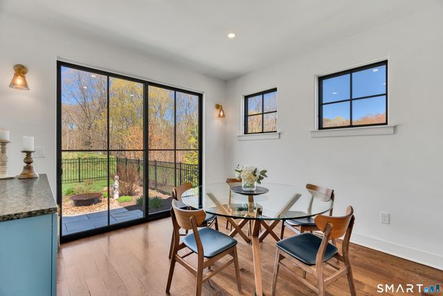 4 Bentons Knoll 2, Guilford, CT 06437