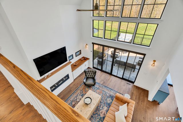 4 Bentons Knoll 2, Guilford, CT 06437