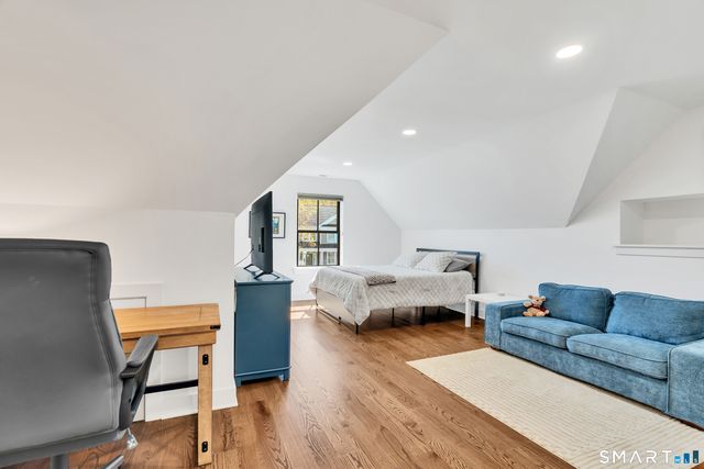 4 Bentons Knoll 2, Guilford, CT 06437
