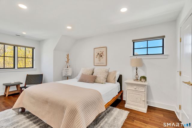 4 Bentons Knoll 2, Guilford, CT 06437