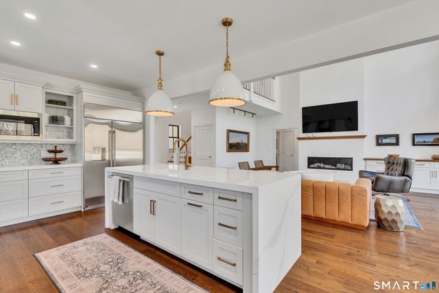 4 Bentons Knoll 2, Guilford, CT 06437