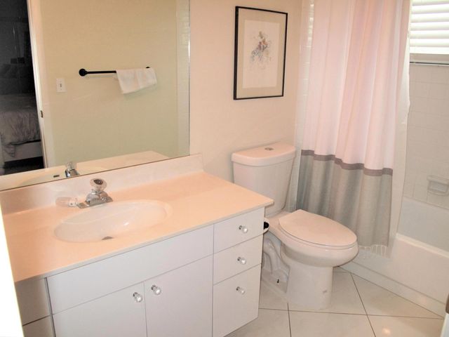 5031 NESTING Way D, Delray Beach, FL 33484