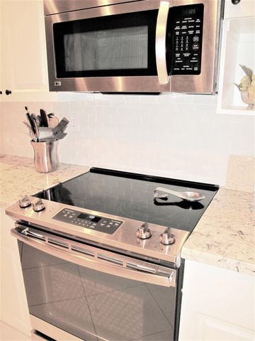 5031 NESTING Way D, Delray Beach, FL 33484