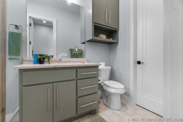 15907 Pelican Nest Street, Kingston, OK 73439