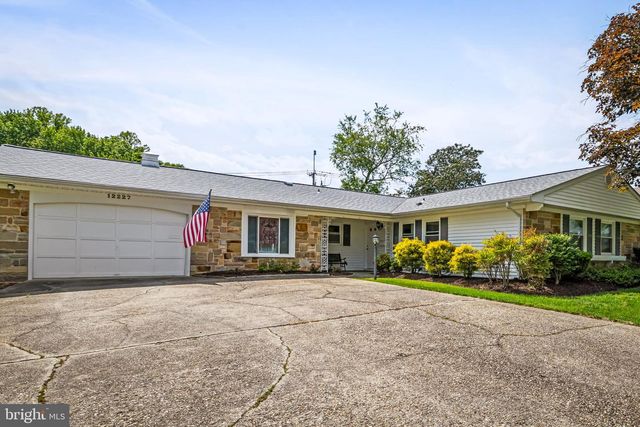 12227 FOXHILL LN, Bowie, MD 20715