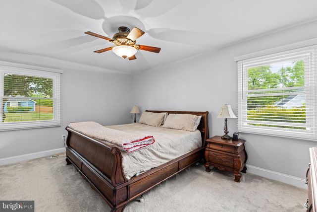 12227 FOXHILL LN, Bowie, MD 20715