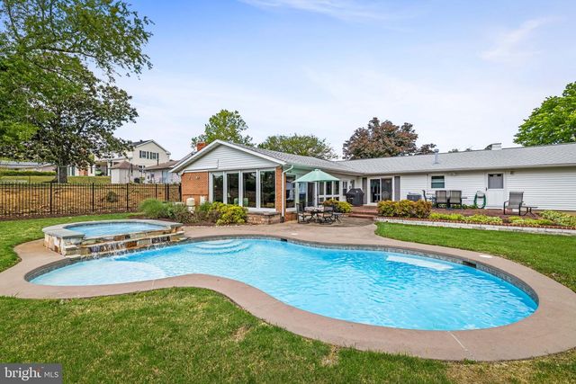 12227 FOXHILL LN, Bowie, MD 20715
