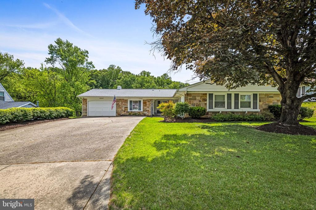 Image 1 of property listing at 12227 FOXHILL LN, Bowie, MD 20715