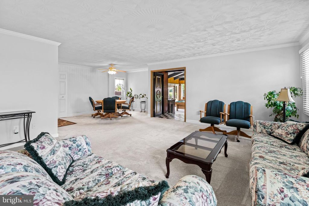 Image 18 of property listing at 12227 FOXHILL LN, Bowie, MD 20715