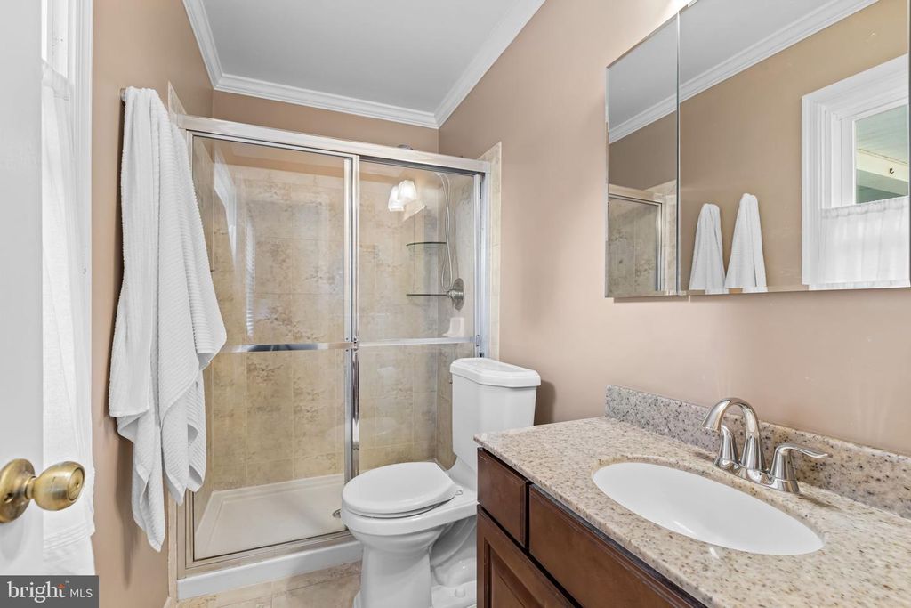 Image 23 of property listing at 12227 FOXHILL LN, Bowie, MD 20715