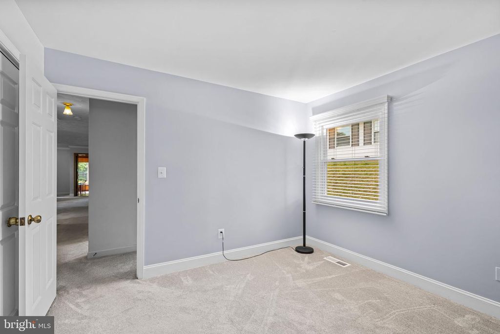 Image 26 of property listing at 12227 FOXHILL LN, Bowie, MD 20715
