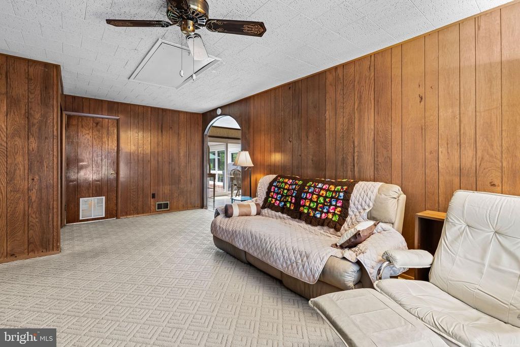 Image 31 of property listing at 12227 FOXHILL LN, Bowie, MD 20715