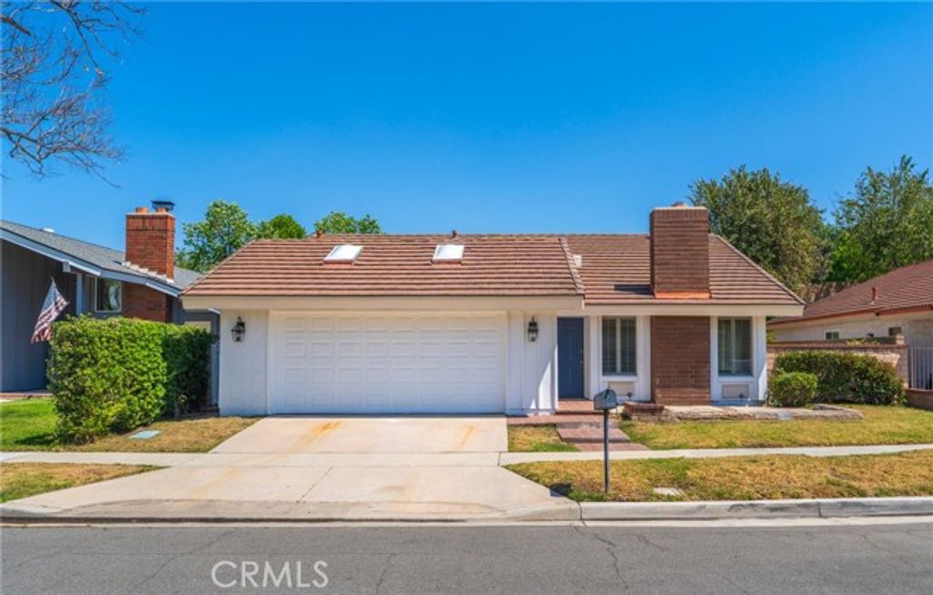 112 N Avenida Palmera, Anaheim, CA 92807