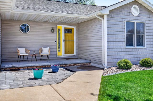 N9168 CHERRYMEADOW DRIVE, Appleton, WI 54815