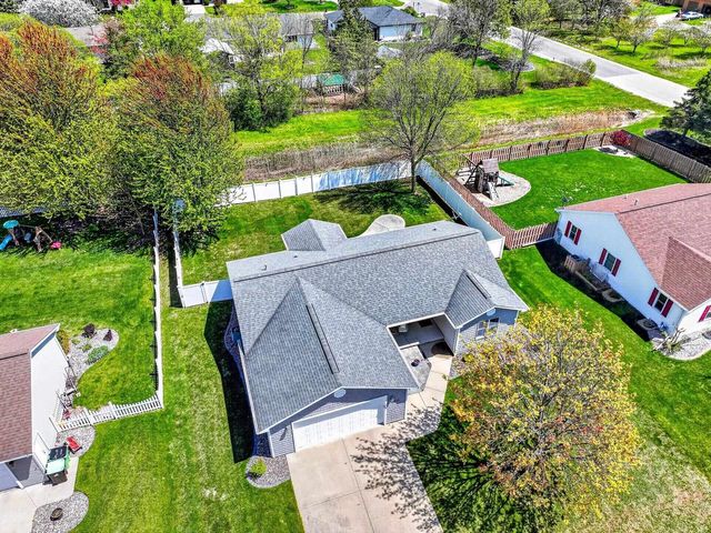 N9168 CHERRYMEADOW DRIVE, Appleton, WI 54815