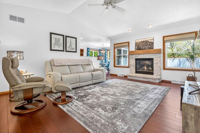 N9168 CHERRYMEADOW DRIVE, Appleton, WI 54815
