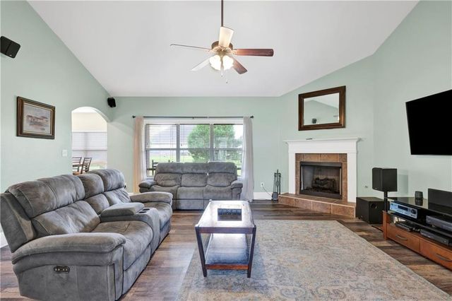 10898 Bristow Court, Daphne, AL 36526