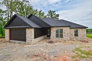 685 Woodlands Drive, Tahlequah, OK 74464