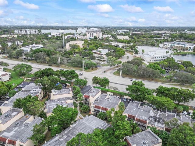 301 N Pine Island Road 107, Plantation, FL 33324