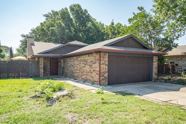 5106 Lakeridge Court, Garland, TX 75043