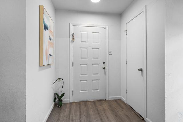 5106 Lakeridge Court, Garland, TX 75043