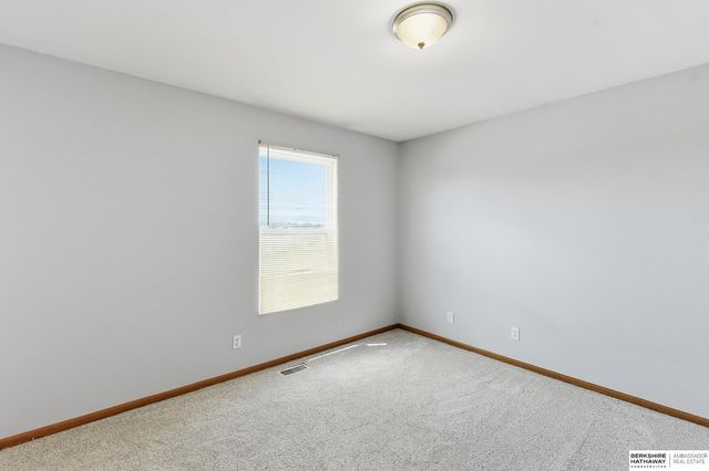 3922 S 191st Avenue, Omaha, NE 68130