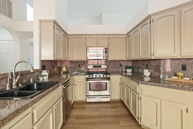 1170 Cornucopia Pl, Tracy, CA 95377
