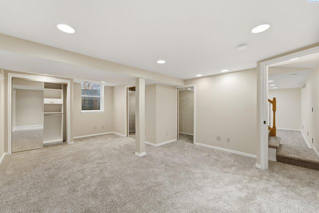 511 N Fisher, Kennewick, WA 99336