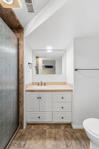 511 N Fisher, Kennewick, WA 99336