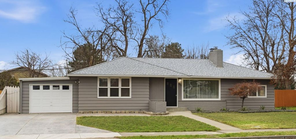 511 N Fisher, Kennewick, WA 99336