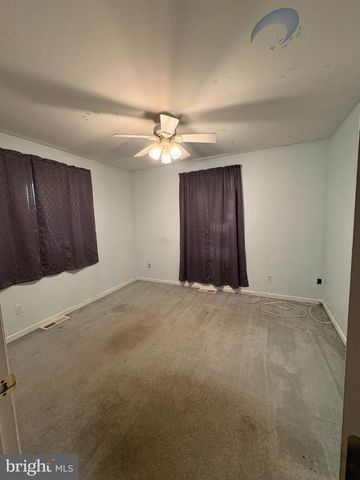 1302 GARRY AVE, Vineland, NJ 08361