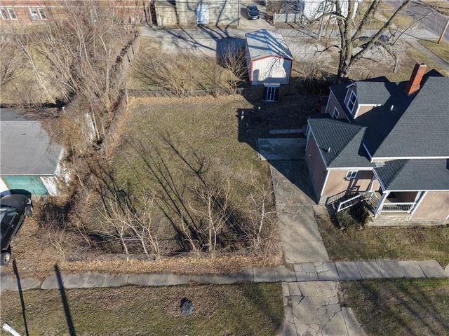 921 Clay Street, Chillicothe, MO 64601